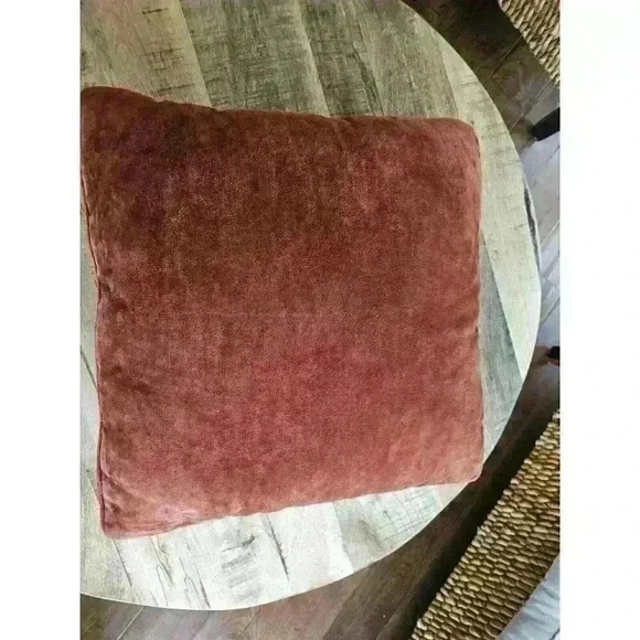 Vintage Needle Point Floral Pillow 17x17/ Velvet Backing Beautiful Colors - Picture 6 of 16